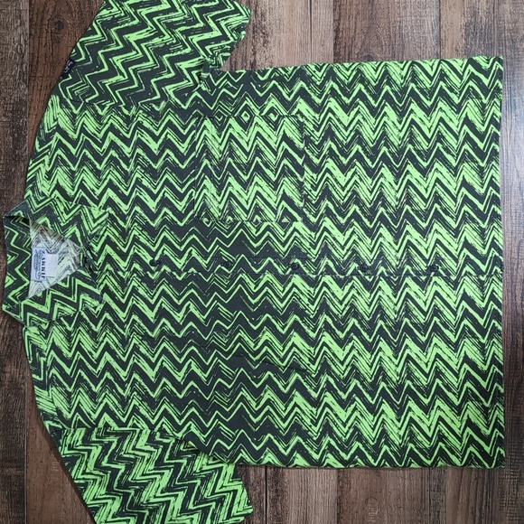 Jimmy'Z Vintage 80s Short Sleeve Button Down Size Small Green and Black USMC
